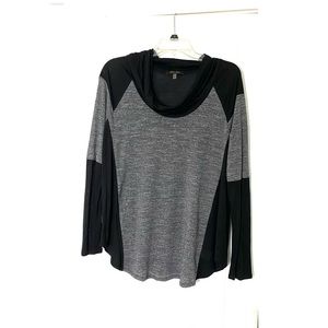 Light weigh, long sleeve, color block hooded sweater